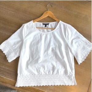 Banana Republic Women's Petite Medium White Eyelet Short‎ Sleeve Crop Top